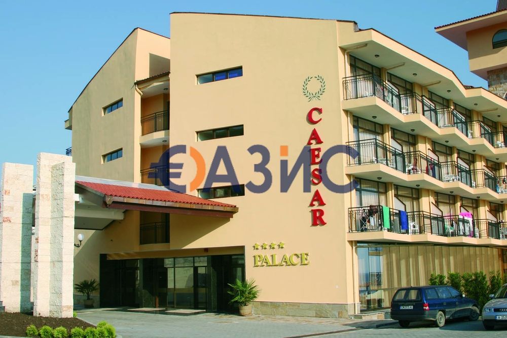 Апартамент с 1 спалня в комплекс Цезар Палас, 90 кв. м., Свети Влас,