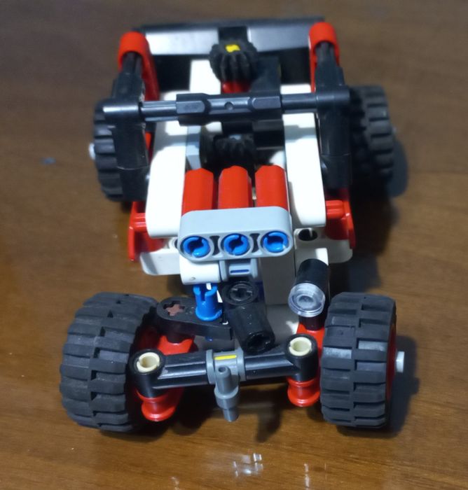 Lego Technic 42116 Tractor