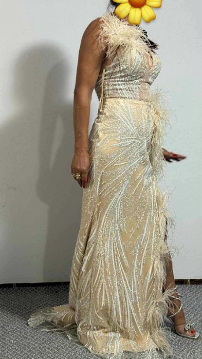 Vand rochie de ocazie