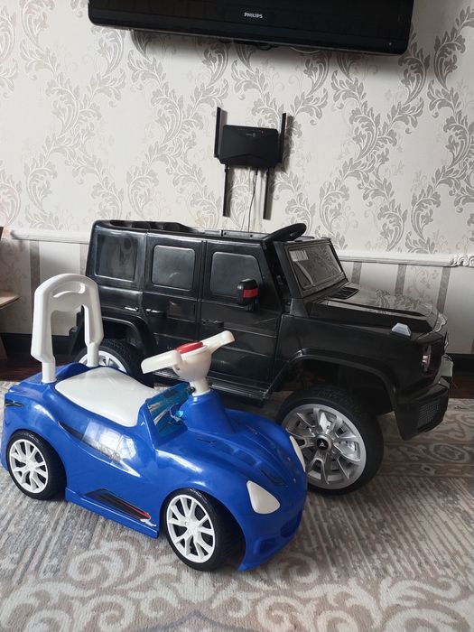 Продам детский автомобиль