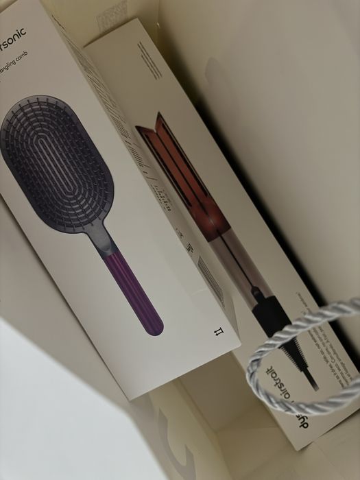 Фен Dyson airstrait