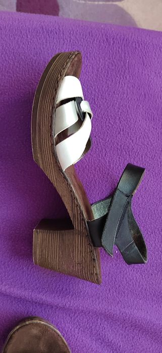 Дамски летни сандали