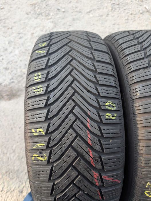 215/60 R16 • Iarna • Michelin Alpin 6 99H XL | 2 buc | Pret/buc