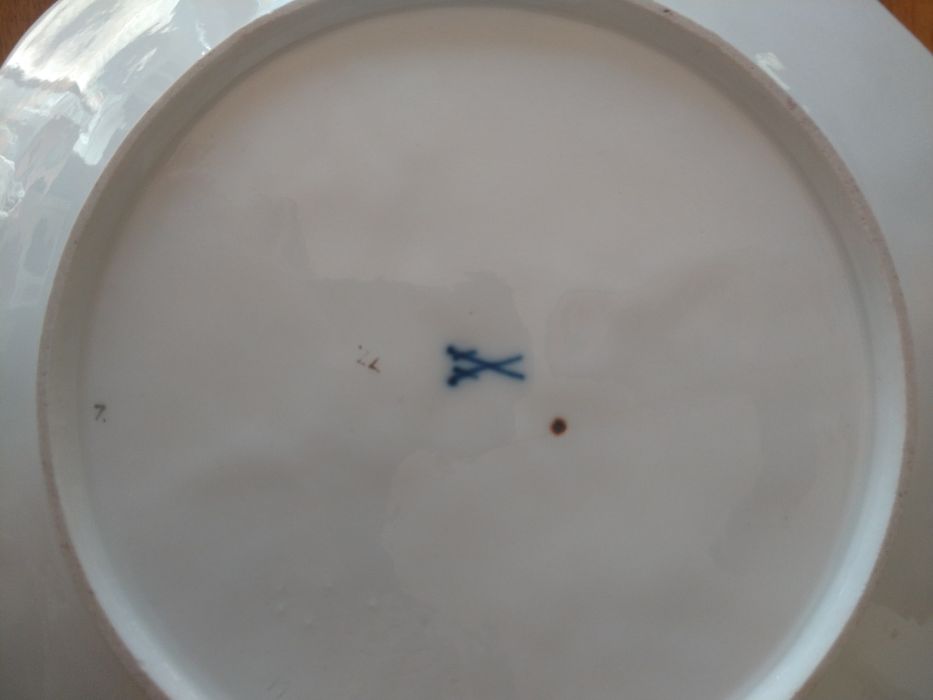 Продавам антикварна чиния Meissen около 1900 година Уникална