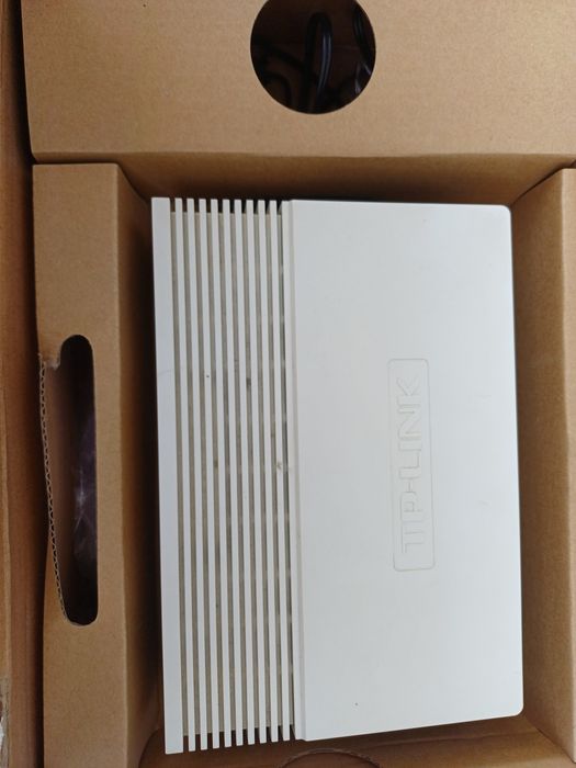 Продам роутер TP link