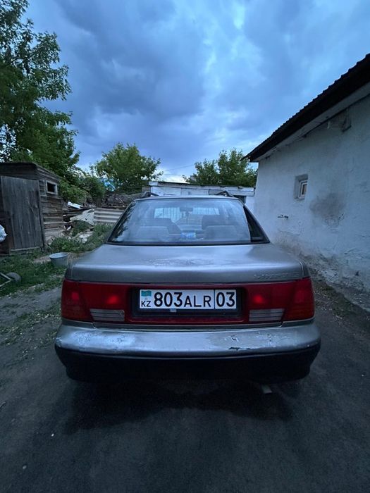 Suzuki swift 1993 года