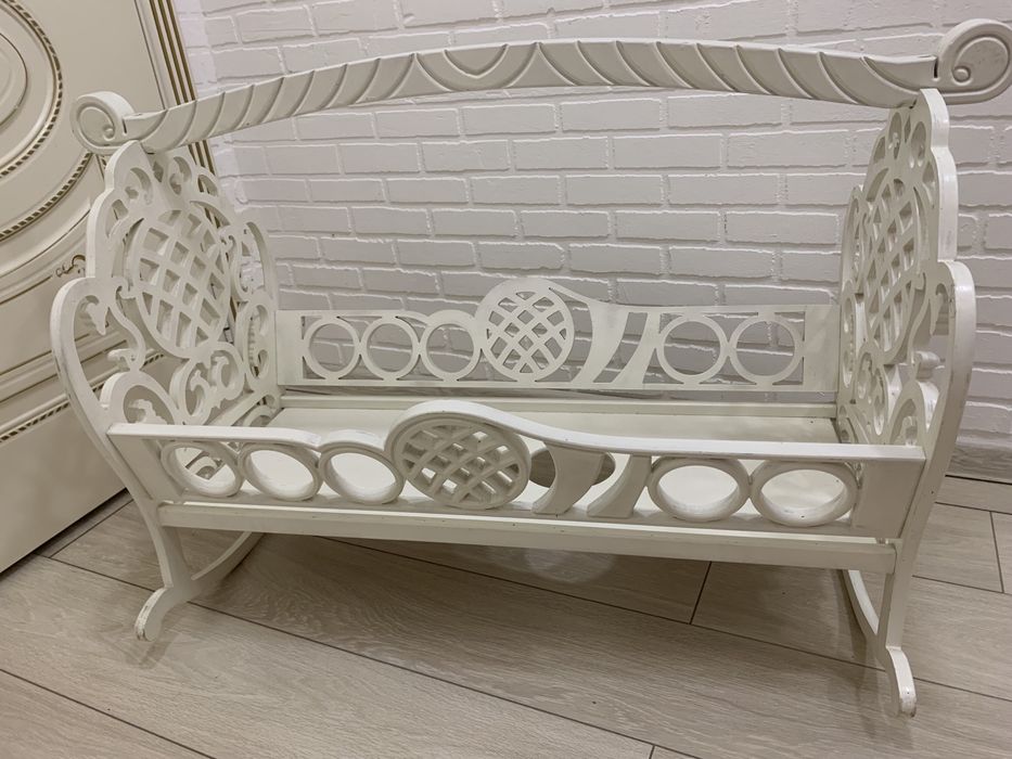 Продам бесiк новый