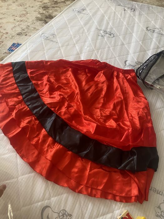 Испанская юбка и крабик