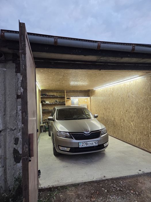 Продам авто skoda rapid 2014 года