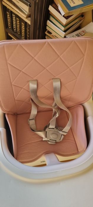 Столче за хранене