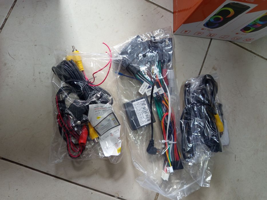 Мултимедия за vw,skoda ,seat чисто нова работа перфектно с камера