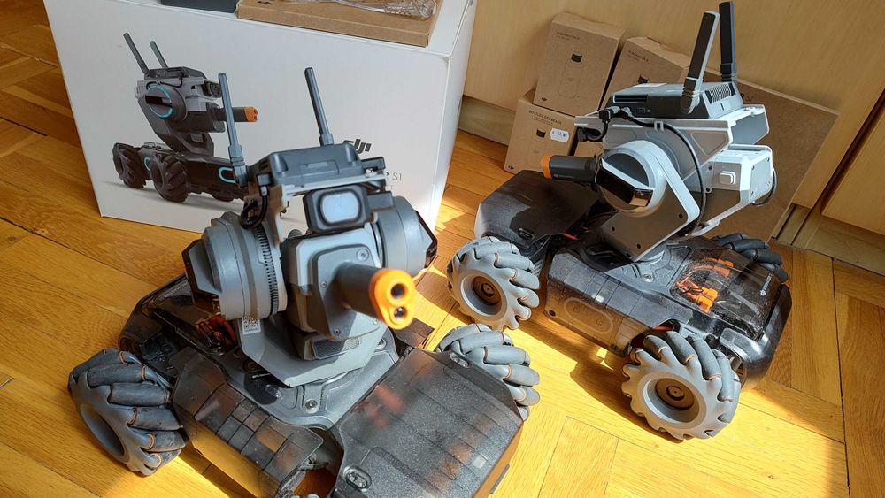 DJI RoboMaster S1 - Комплект от 2 бр