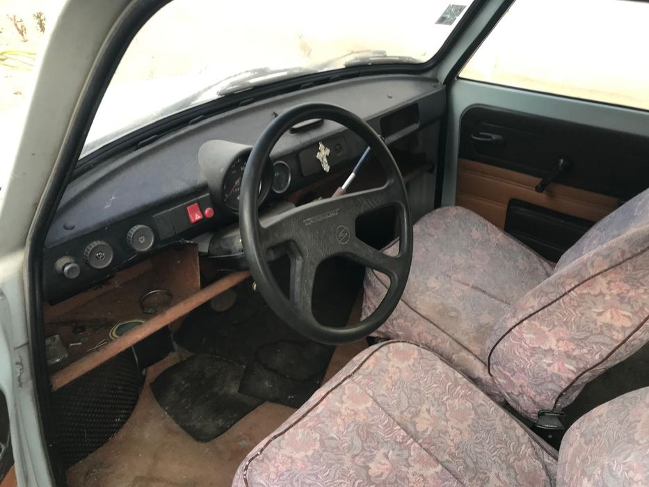 Trabant de vânzare