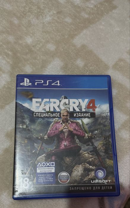 Продам PlayStation 4