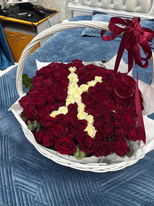 Красный роза 101 шт