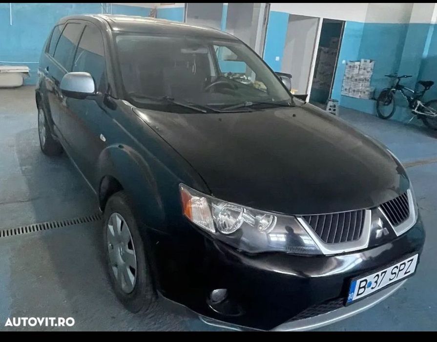 Mitsubishi Outlander 2 0 DI D 4X4