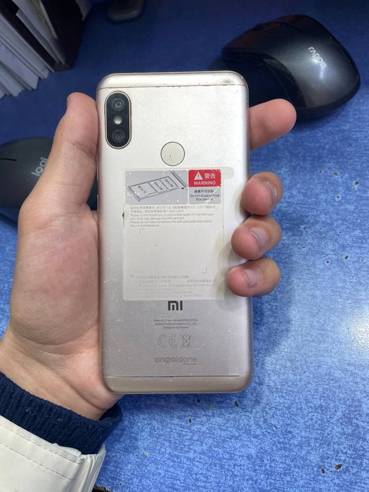 Mi 6 pro pameti 32gb