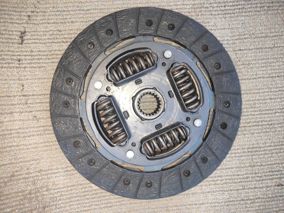 Vând volanta Suzuki Grand Vitara 2007