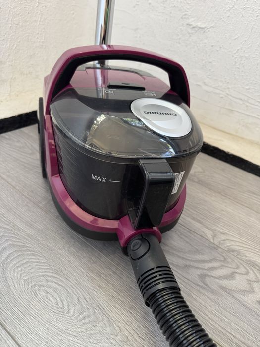 Прахосмукачка без Торба Grundig VCC 3870 A 800W Мощна Циклонна!