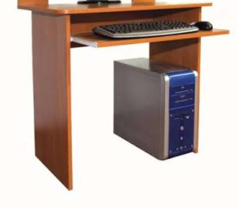 Продам компьютерный стол