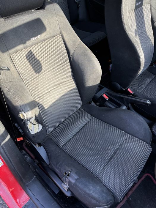 Фолксваген голф 1.8 турбо 150к.с за части.