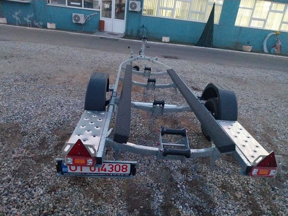 Peridoc REPO 750 kg de 4 sau 5 m,RAR,nr rosu IN PRET,submersibil