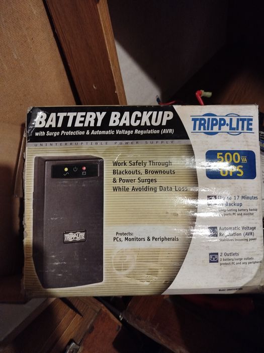 ИБП 500ВА Tripp-lite