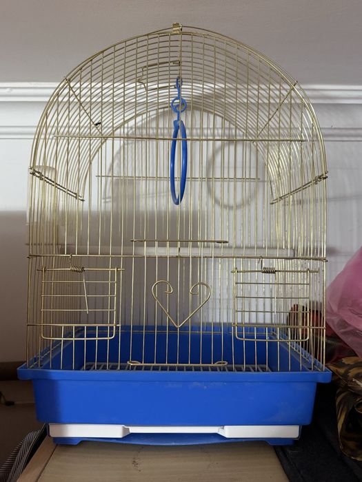 Клетка для попугаев