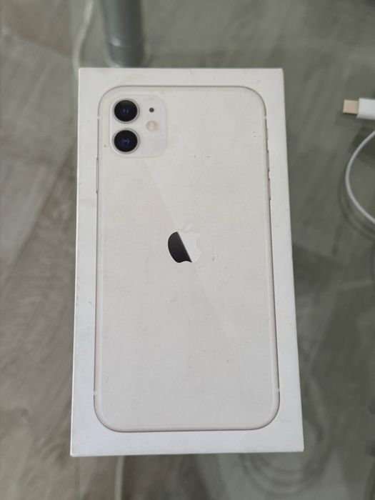 Продам iphone 11