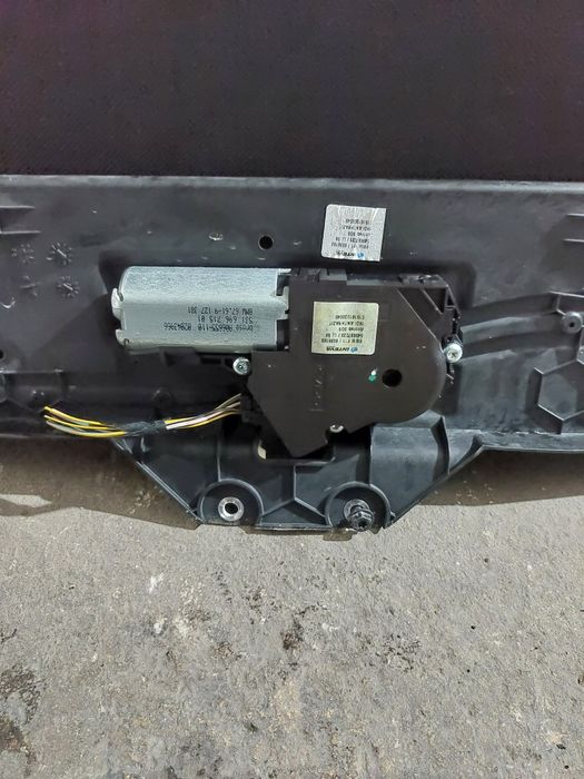 Plafon panoramic BMW F11 Cod 8038192