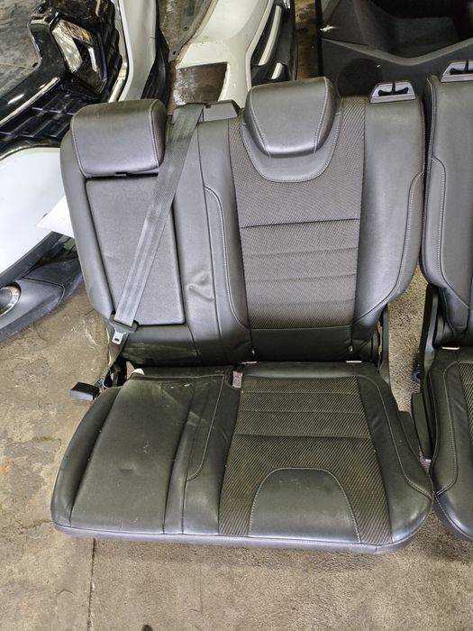 Салон за Ford Kuga II