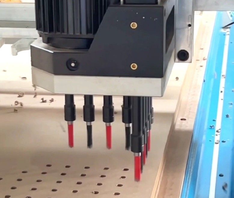Фрезерный станок с ЧПУ BASIS CUT 3020A-12DP