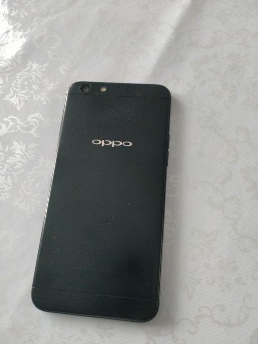 Оппо смартфон на запчасть