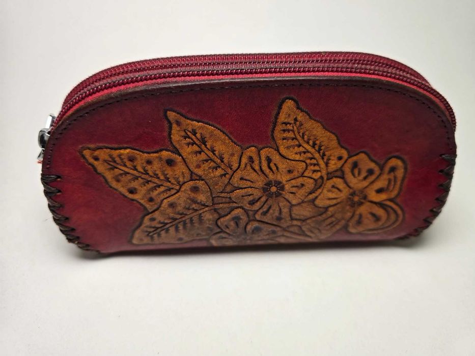 Винтидж кожена чантичка ръчна изработка и естествена кожа