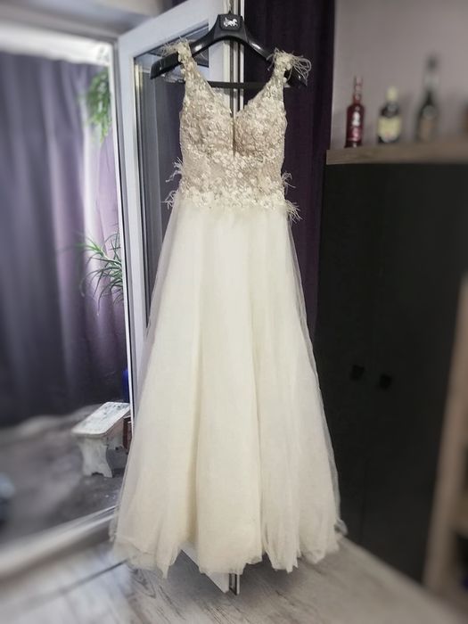 Rochie mireasă albă
