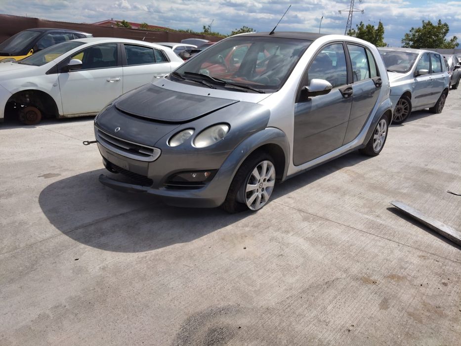 Dezmembram Smart ForFour 2005 1.5cdi Cutie Automata