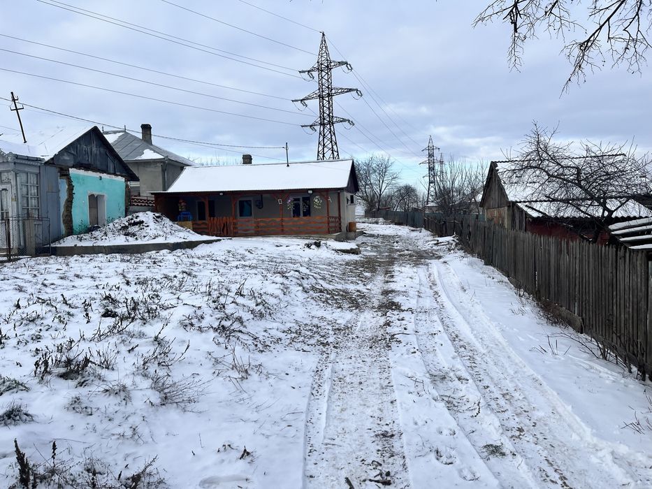 Casa de vanzare in trestiana