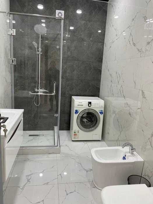 СРОЧНО! Сдаётся Евродом на Центр Луначарского / id888 /