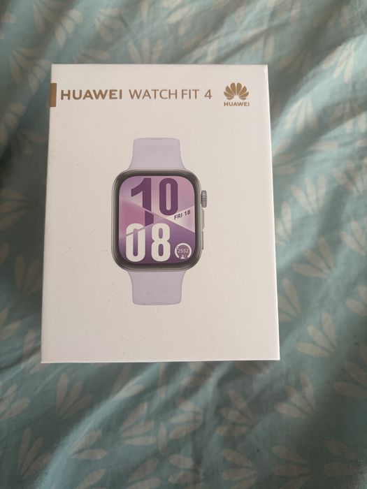 Смарт часовник Huawei watch fit 4
