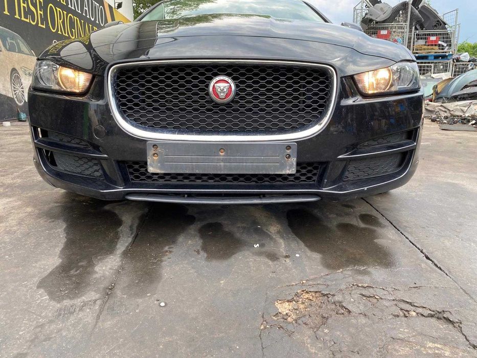 Dezmembrez jaguar XE 2.0 ingenium/bara xe/far xe/capota xe/usa xe/stop