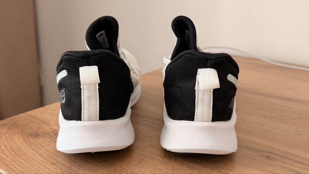 New Balance беговые кроссовки