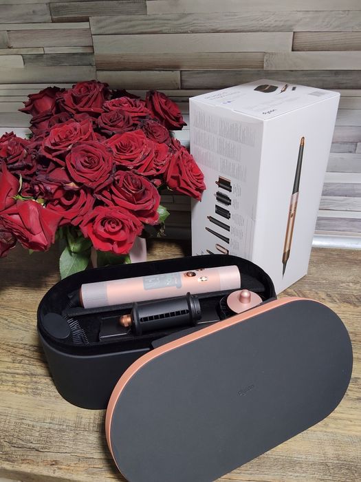 НОВ Dyson airwrap i.d 6in1