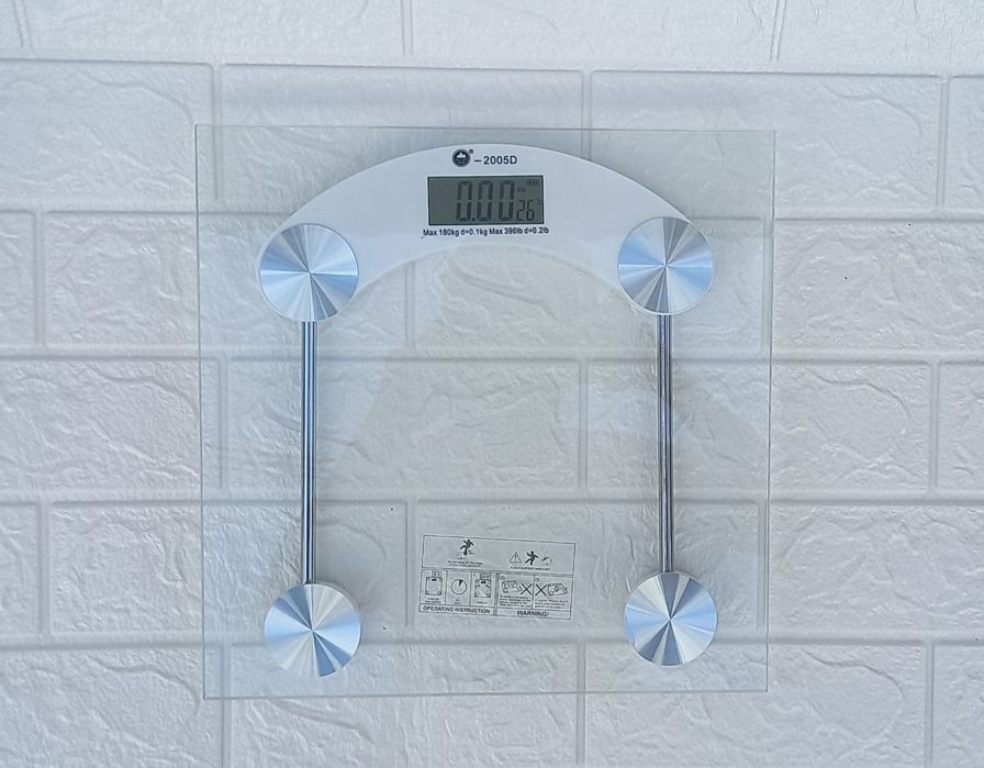 Электронный напольный весы