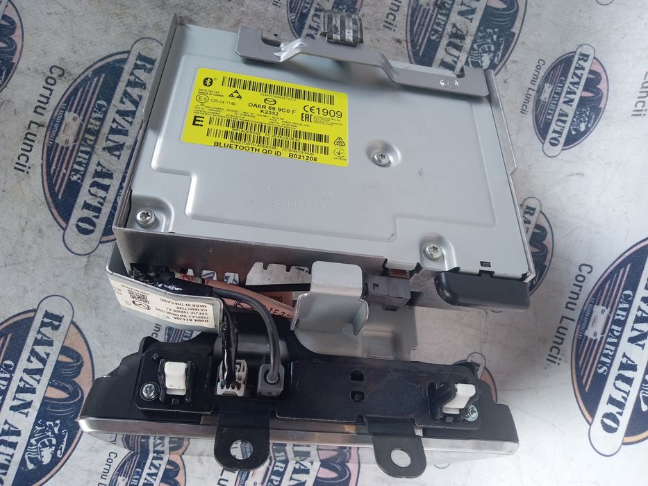 display navigatie mazda cx-3 2016