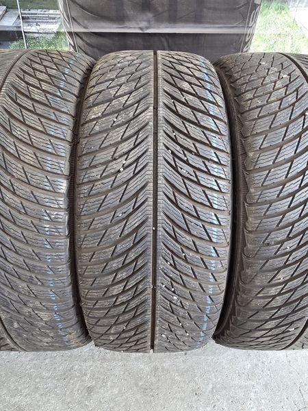 235/50/18 MICHELIN 4бр