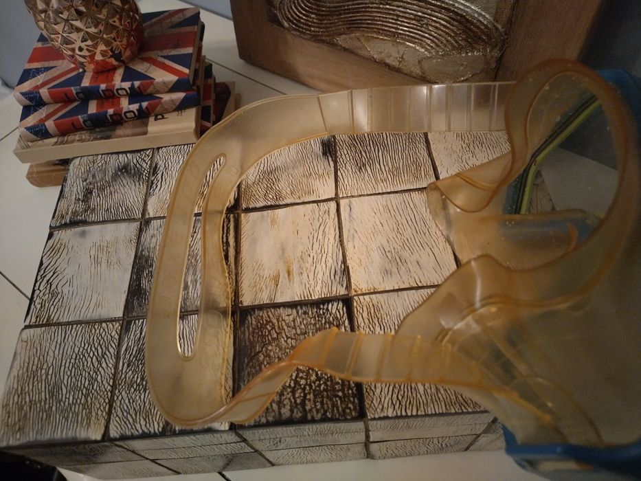 Оригинални професионални очила Спийдо за подводно плуване и гмуркане.