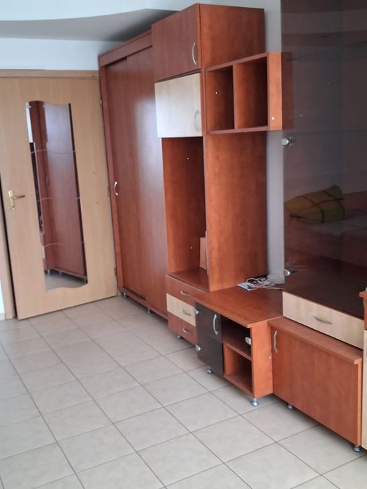 Proprietar inchiriez garsoniera pe termen lung în cartierul Berceni, str. Turnu Magurele NR13. S2, vis-a-vis LIDL ,loc parcare