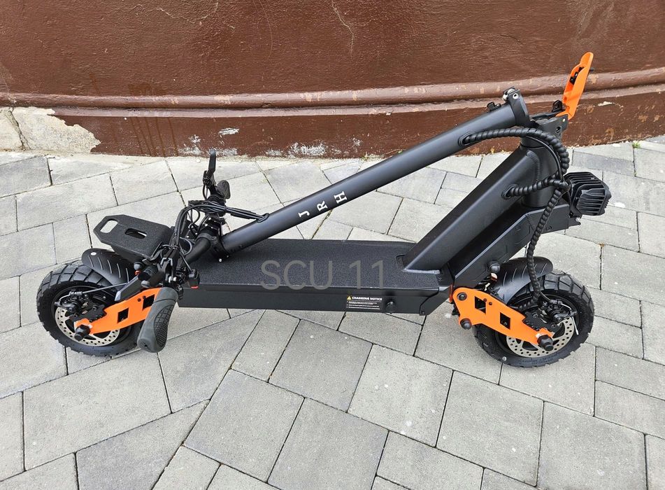 Trotineta Electrica 2 Motoare 2 x 650W Baterie 13Ah  10 inch Full Led