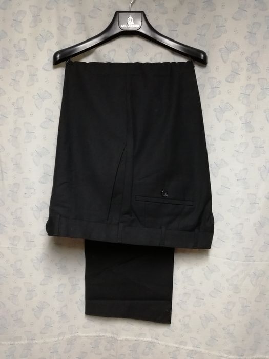 Продам  пиджаки, брюки, рубашки р. 46-48-50