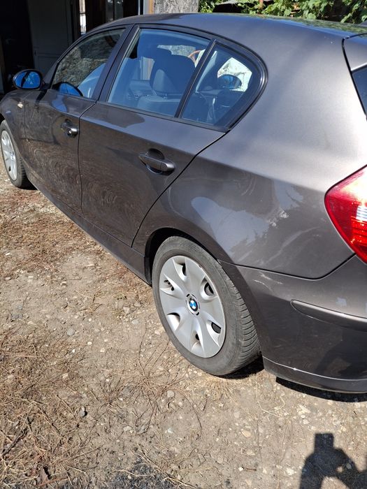 Vând BMW seria 1 an 2008 1,6 i 2700 euro